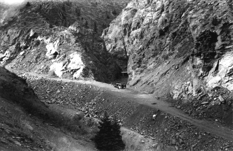 Entrance to Waldo Canyon from Ute Pass. Photograph by Harry Standley, Courtesy of Colorado College, Special Collections